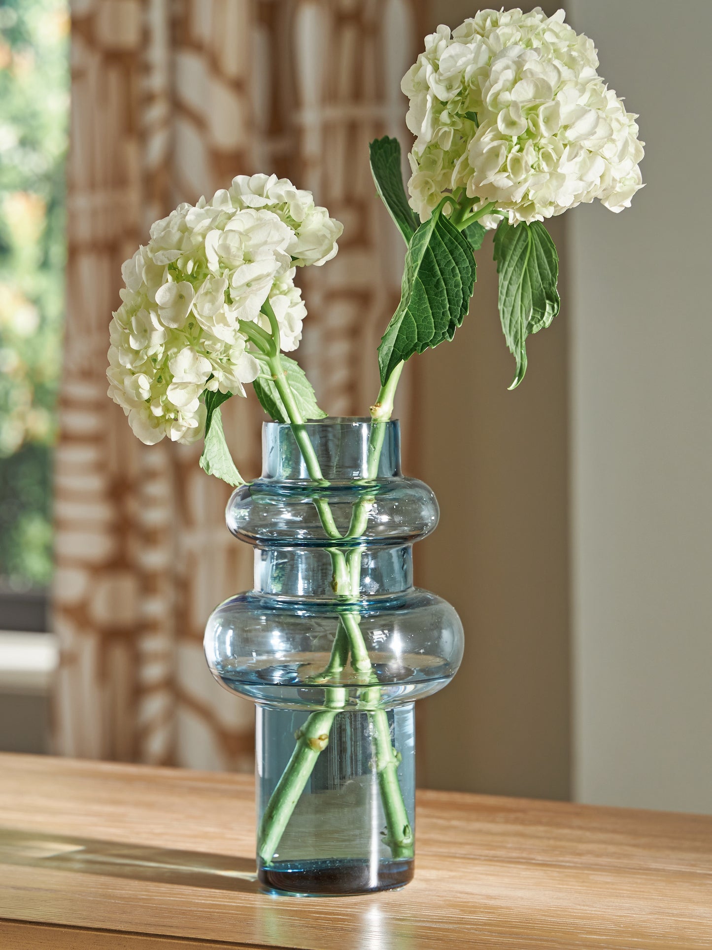 Bradenton Furniture Outlet - Ashley Furniture - Vallmen Vase - Vase / Blue - A2000800