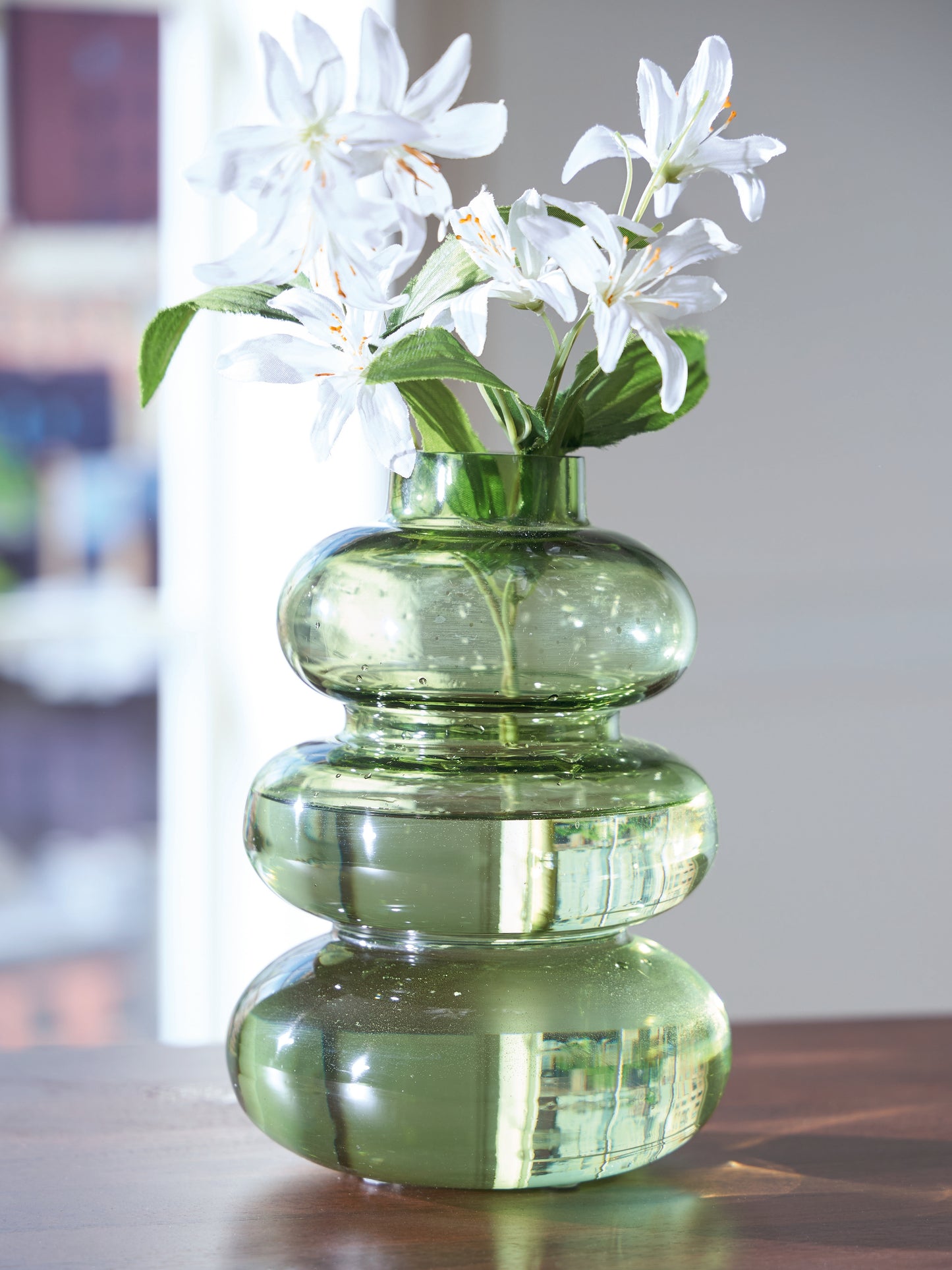 Bradenton Furniture Outlet - Ashley Furniture - Renethorne Vase - Vase / Green - A2000801