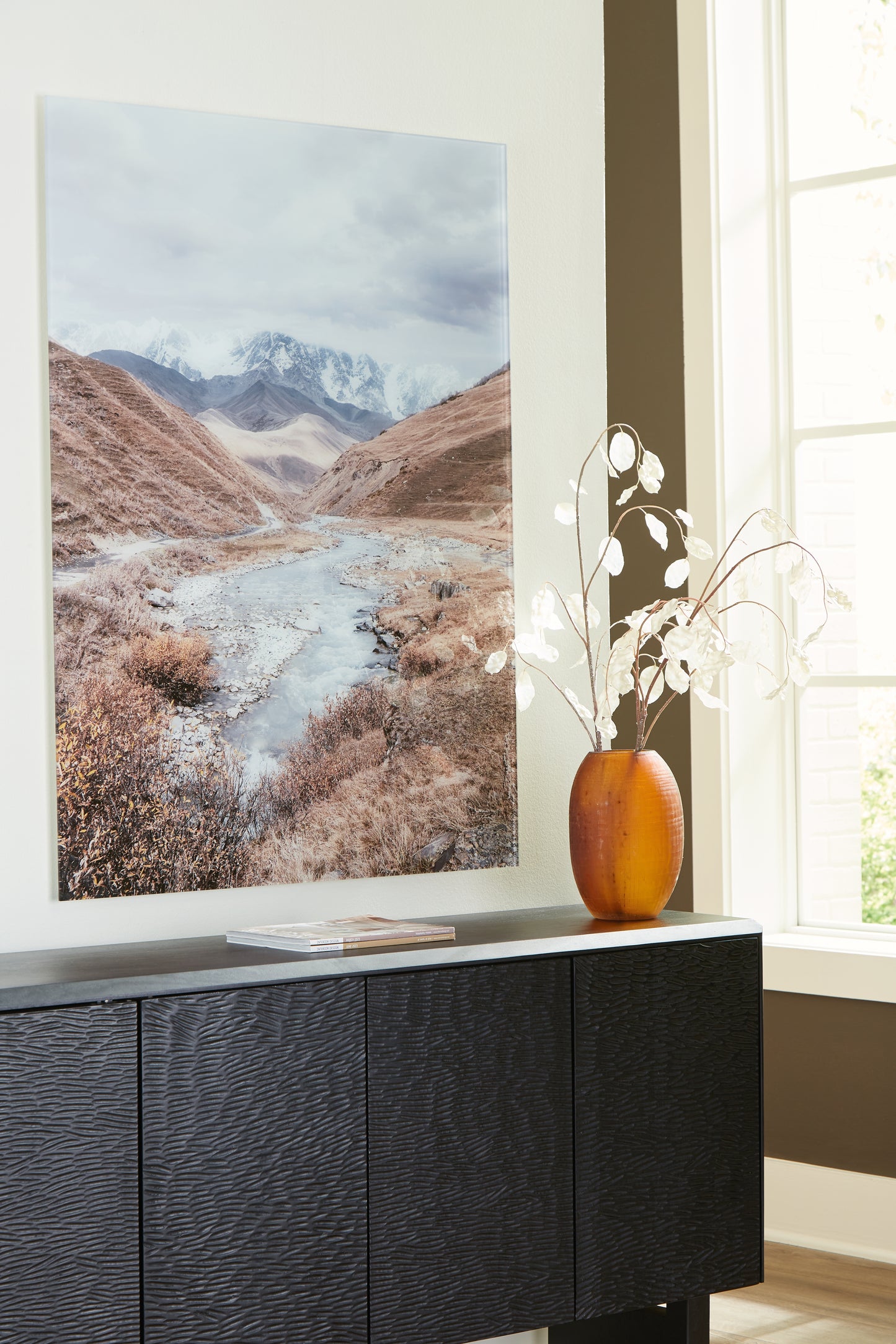 Bradenton Furniture Outlet - Ashley Furniture - Darinby Wall Decor - Wall Art / Gray/Brown/White - A8000420