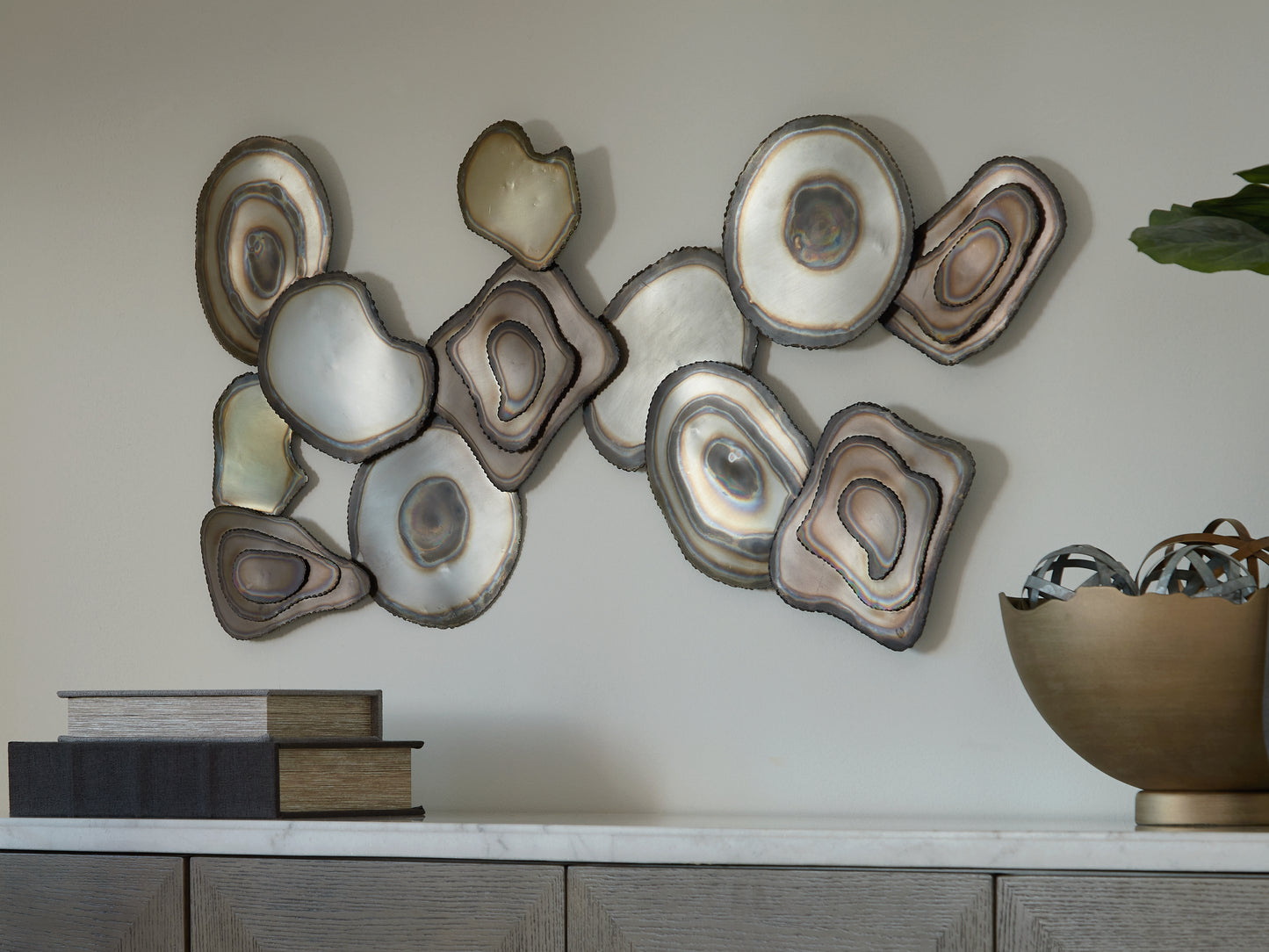 Bradenton Furniture Outlet - Ashley Furniture - Worthman Wall Decor - Wall Decor / Multi - A8010397