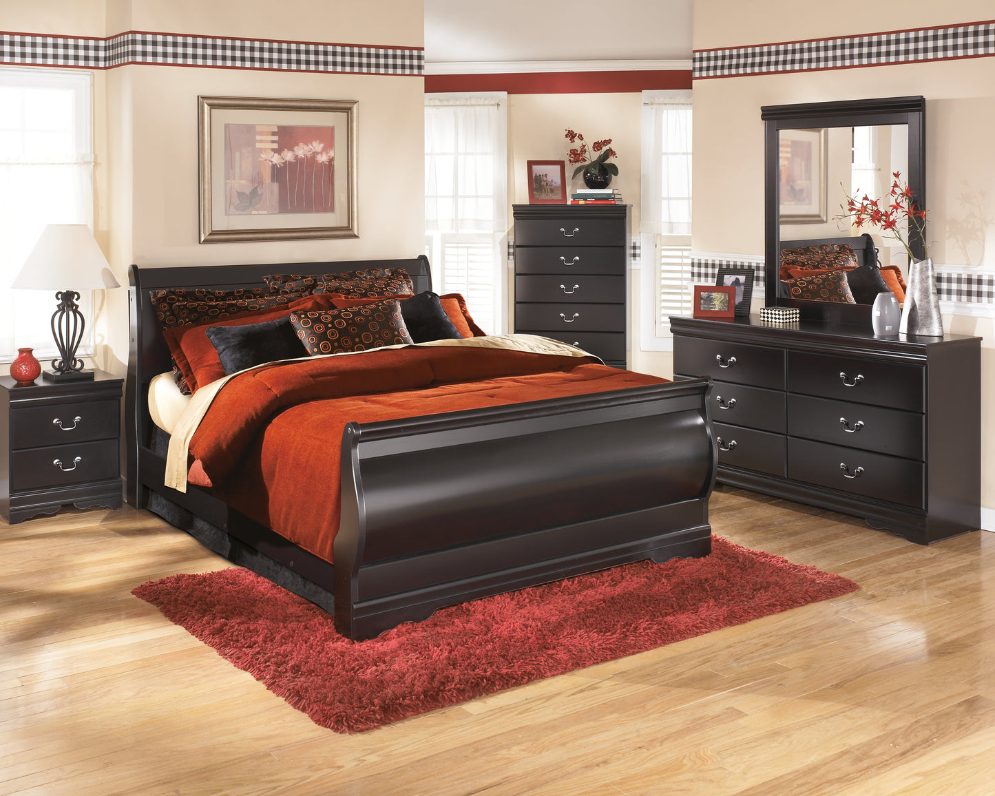 Bradenton Furniture Outlet - Ashley Furniture - Huey Vineyard Bedroom - Queen Sleigh Bed / Black - B128B4