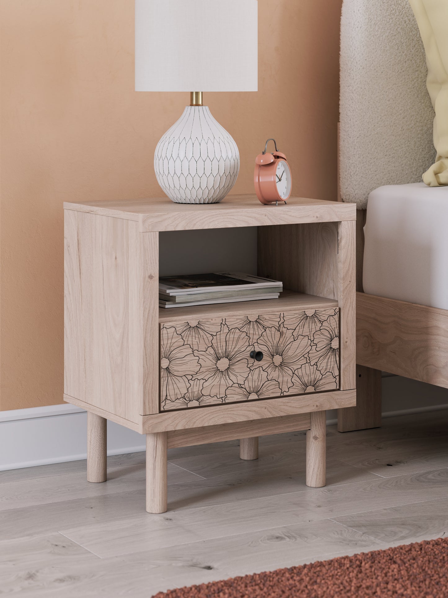 Bradenton Furniture Outlet - Ashley Furniture - Arloster Bedroom - Dresser and Mirror / Tan - PCB1566B1