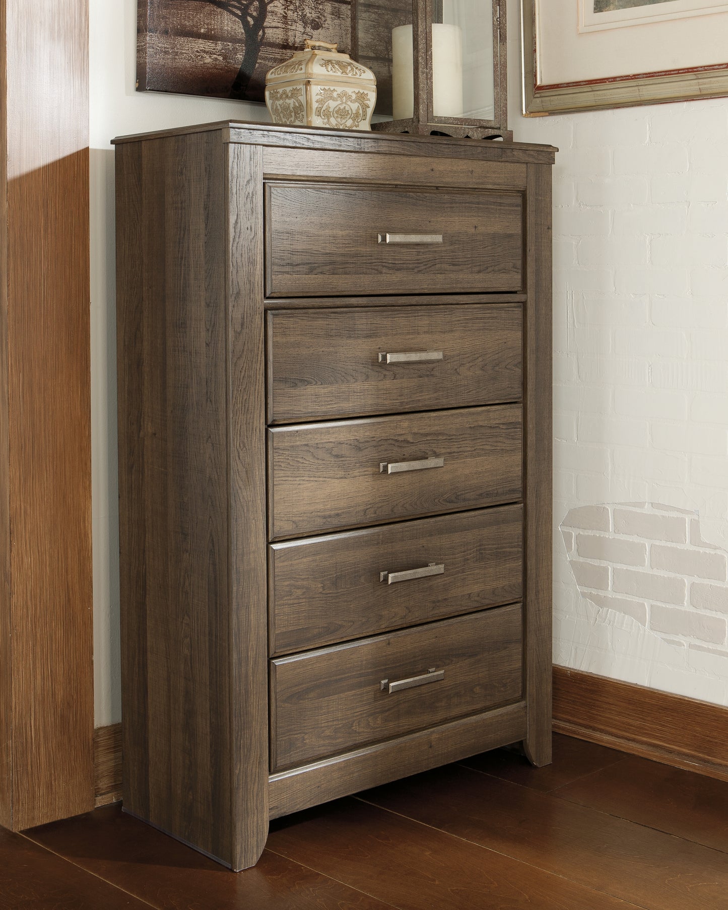 Bradenton Furniture Outlet - Ashley Furniture - Juararo Bedroom - Five Drawer Chest / Dark Brown - B251-46