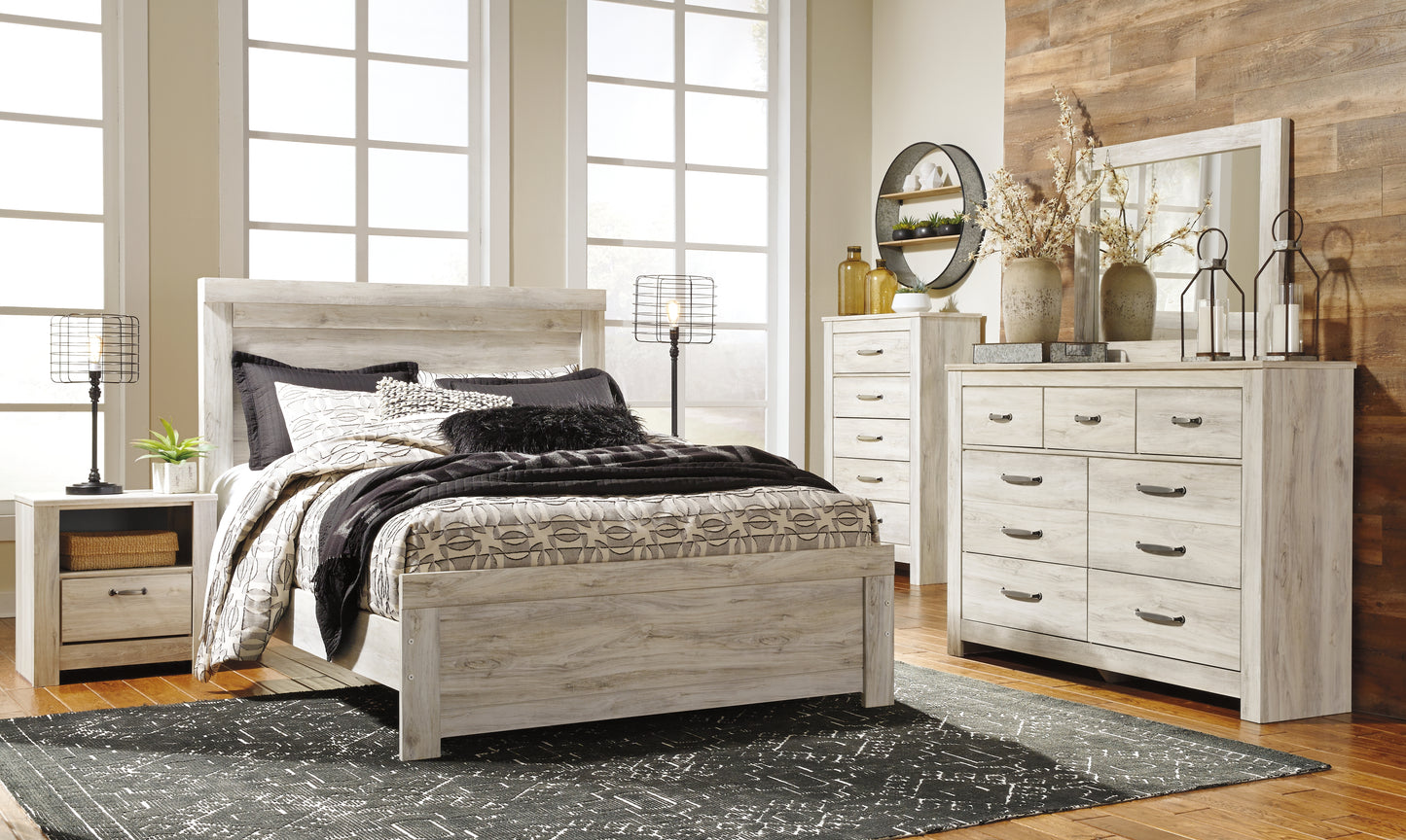 Bradenton Furniture Outlet - Ashley Furniture - Bellaby Bedroom - Queen Panel Bed / Whitewash - B331B2