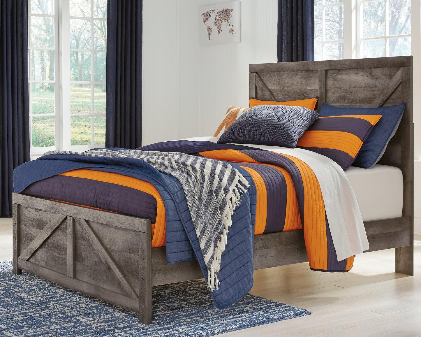 Bradenton Furniture Outlet - Ashley Furniture - Wynnlow Bedroom - Full Crossbuck Panel Bed / Gray - B440B17