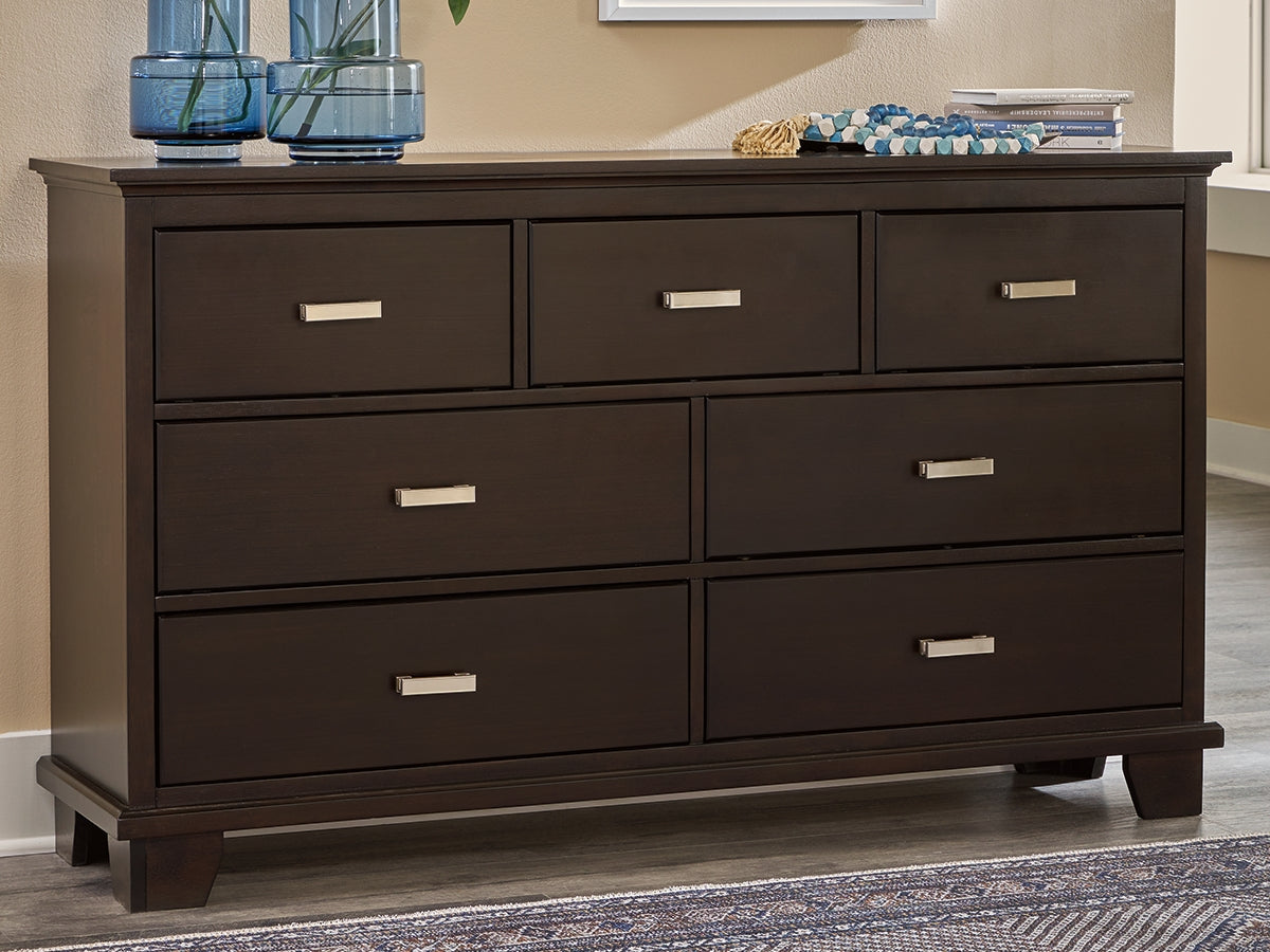 Bradenton Furniture Outlet - Ashley Furniture - Covetown Bedroom - Dresser / Dark Brown - B441-31