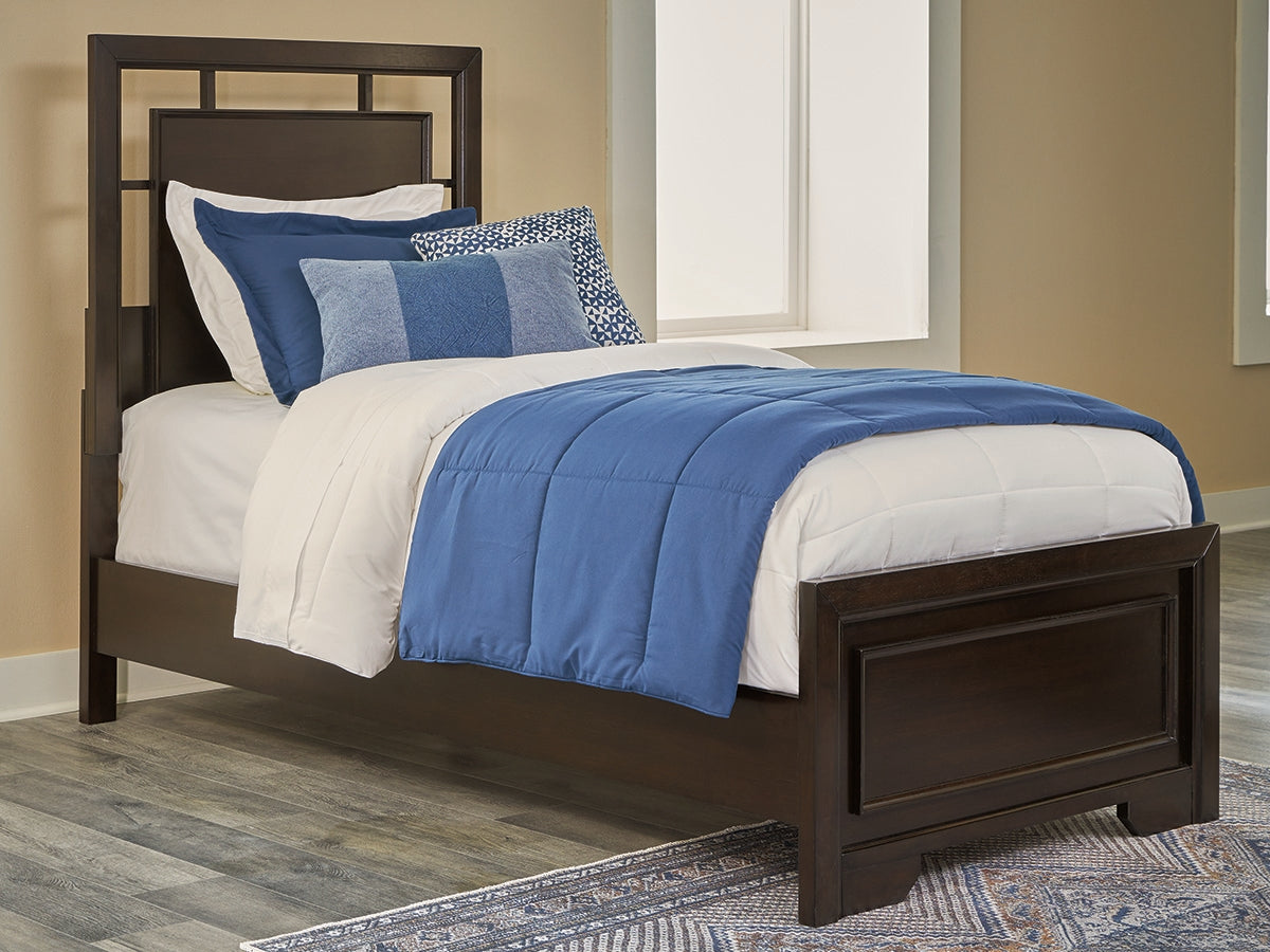 Bradenton Furniture Outlet - Ashley Furniture - Covetown Bedroom - Twin Panel Bed / Dark Brown - B441B2