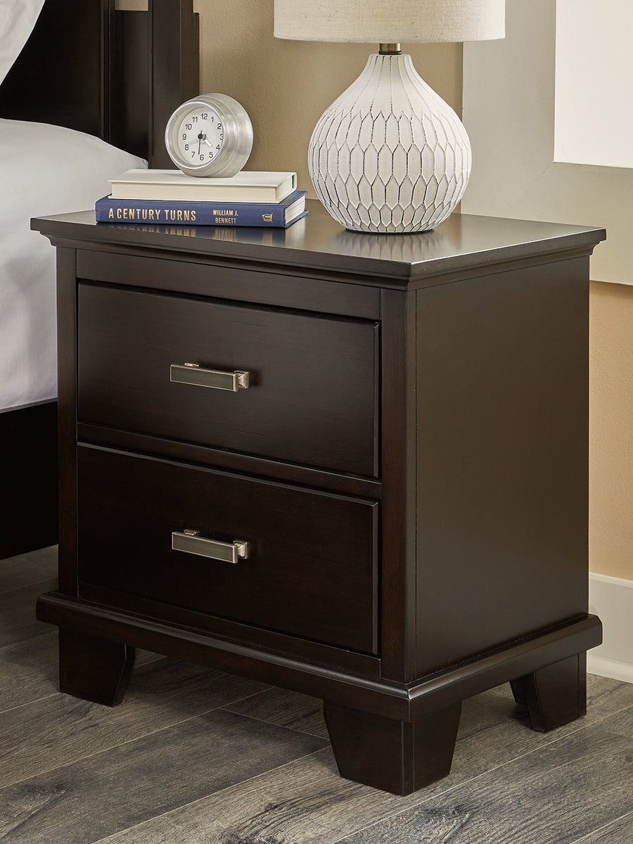 Bradenton Furniture Outlet - Ashley Furniture - Covetown Bedroom - Two Drawer Night Stand / Dark Brown - B441-92