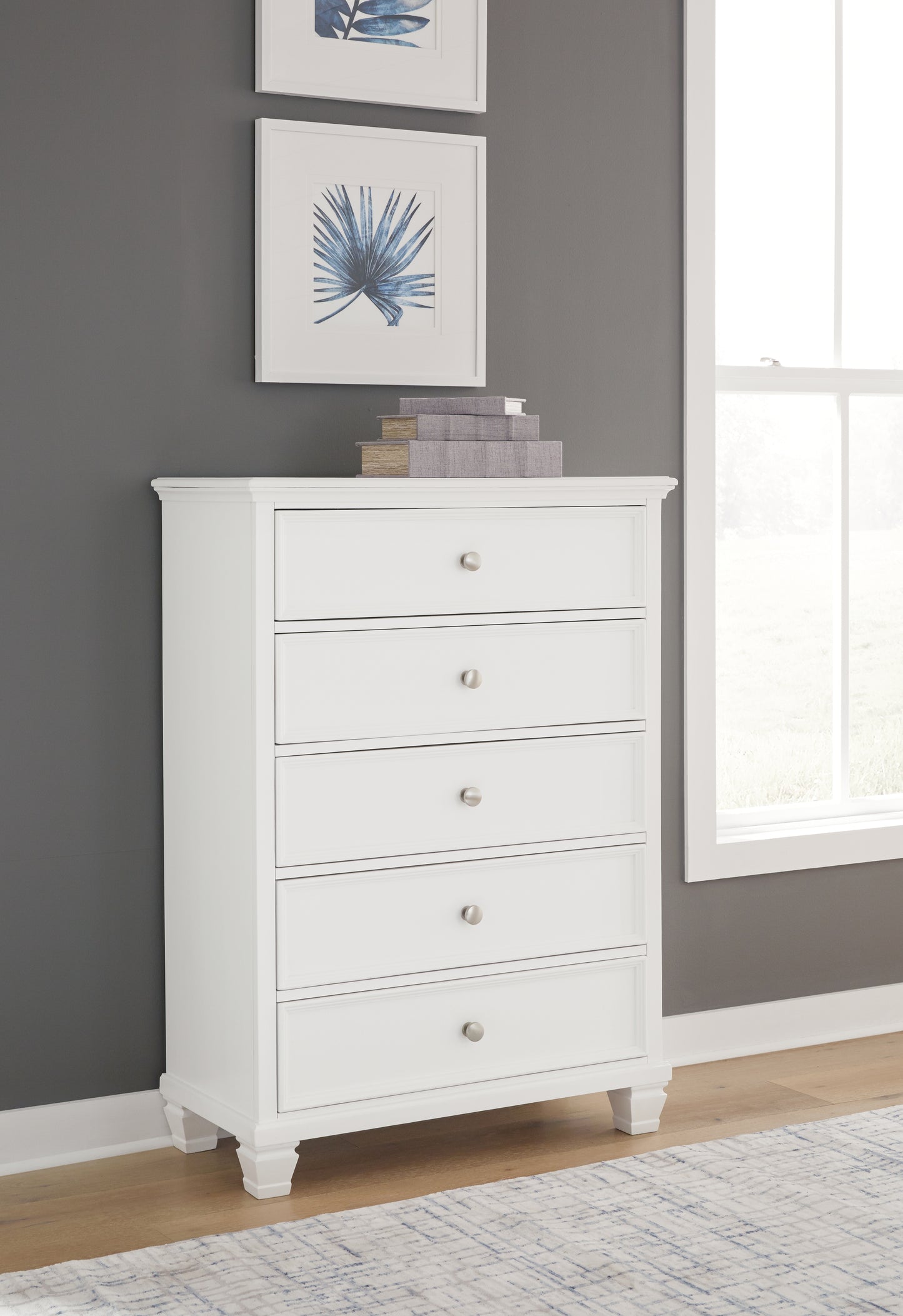 Bradenton Furniture Outlet - Ashley Furniture - Fortman Bedroom - Five Drawer Chest / White - B680-46