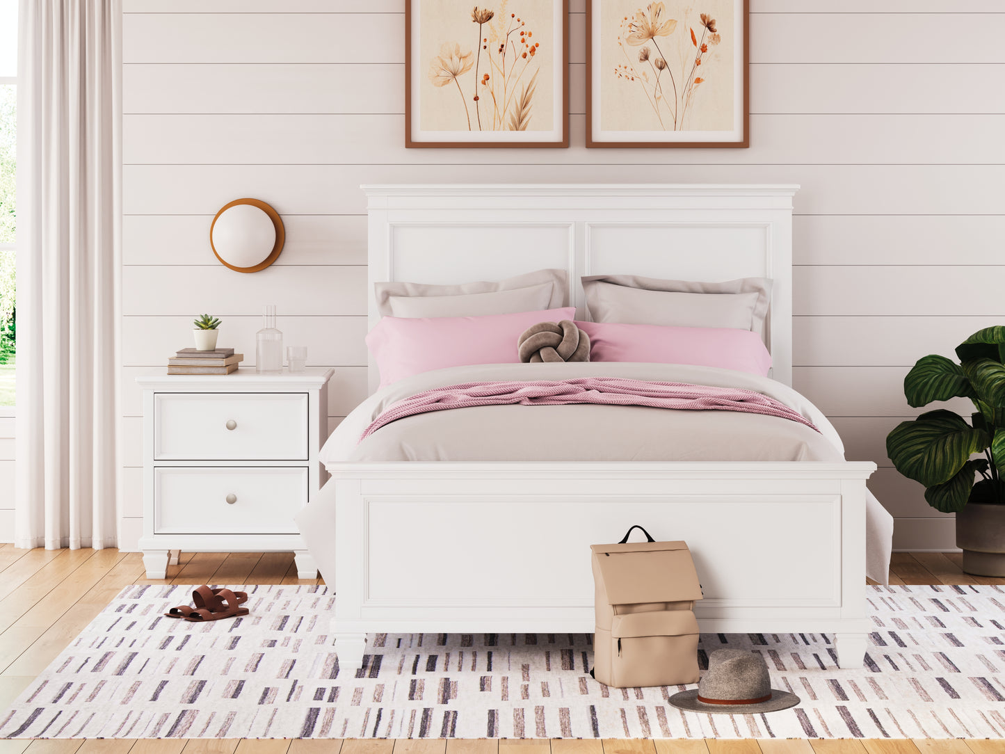 Bradenton Furniture Outlet - Ashley Furniture - Fortman Bedroom - Full Panel Bed / White - B680B8
