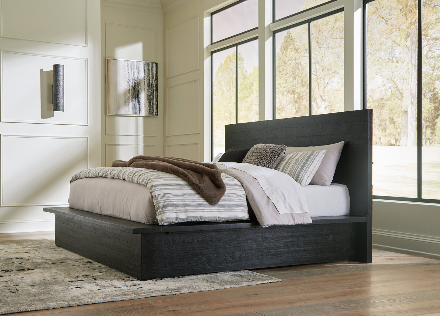 Bradenton Furniture Outlet - Ashley Furniture - Londer Bedroom - King Panel Bed / Black - B768B4