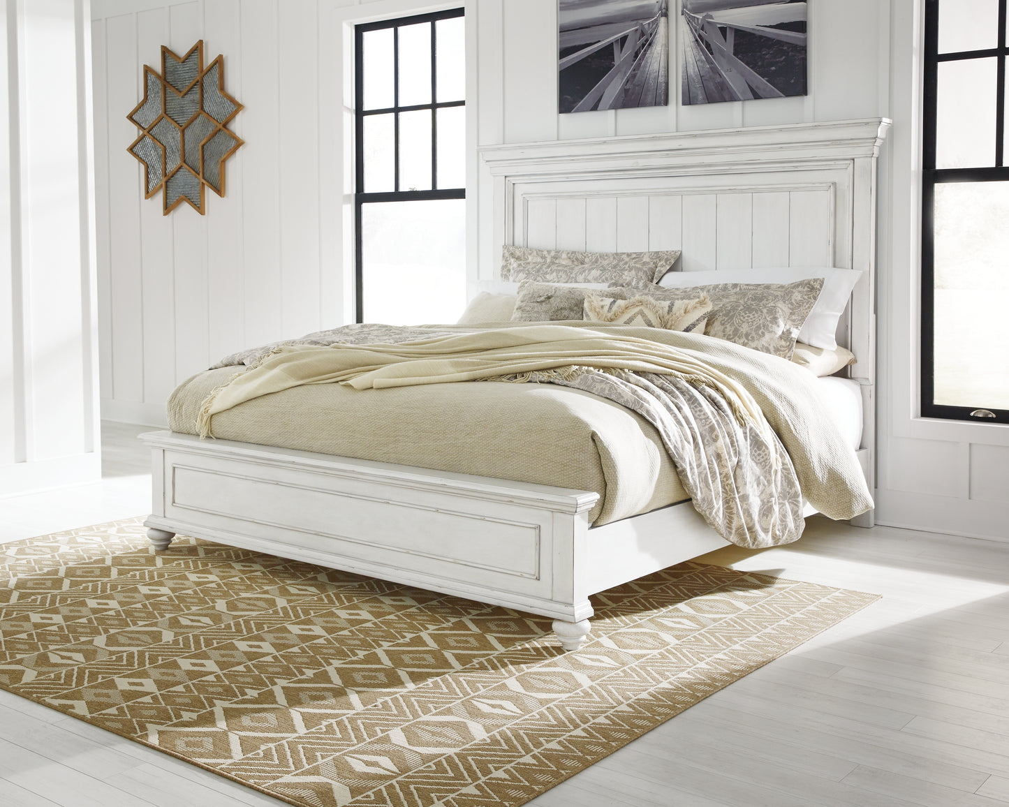 Bradenton Furniture Outlet - Ashley Furniture - Kanwyn Bedroom - King Panel Bed / Whitewash - B777B8