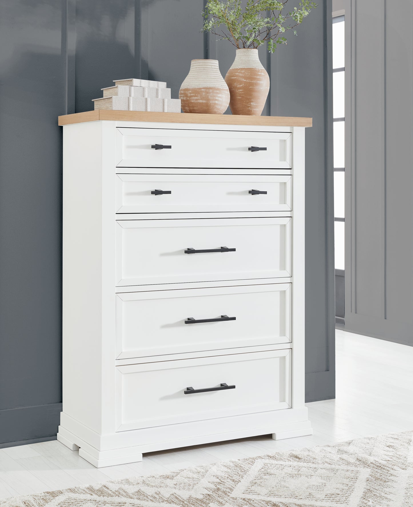 Bradenton Furniture Outlet - Ashley Furniture - Ashbryn Bedroom - Five Drawer Chest / White/Natural - B844-46