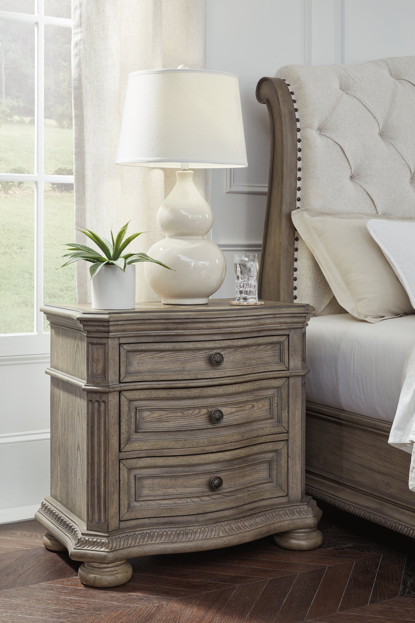 Bradenton Furniture Outlet - Ashley Furniture - Ardenfield Bedroom - Three Drawer Night Stand / Light Brown - B944-93