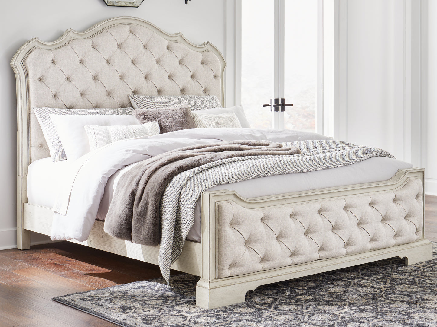 Bradenton Furniture Outlet - Ashley Furniture - Arlendyne Bedroom - California King Upholstered Bed / Antique White - B980B5