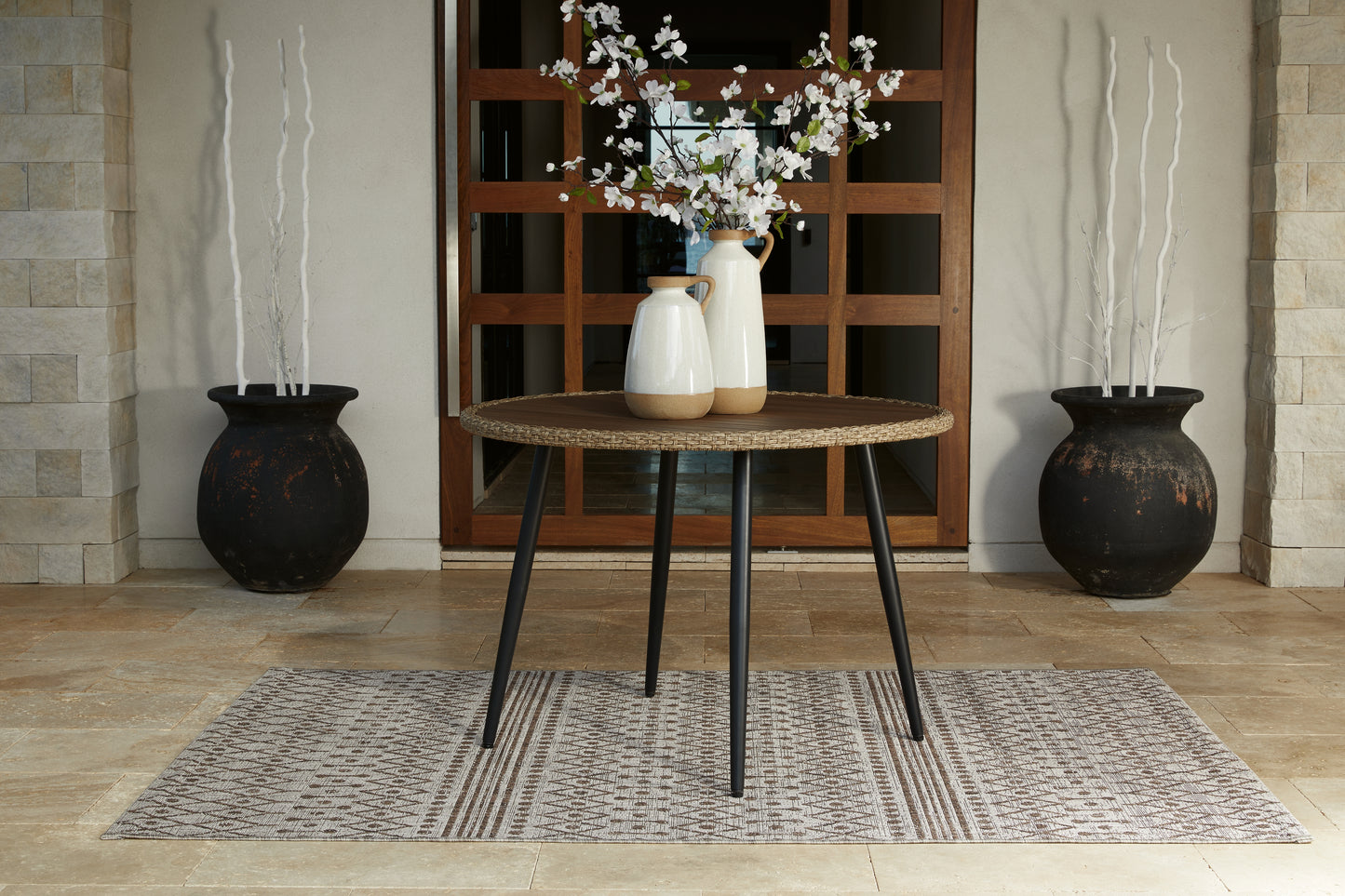 Bradenton Furniture Outlet - Ashley Furniture - Amaris Outdoor - Round Dining Table / Brown/Black - P369-615