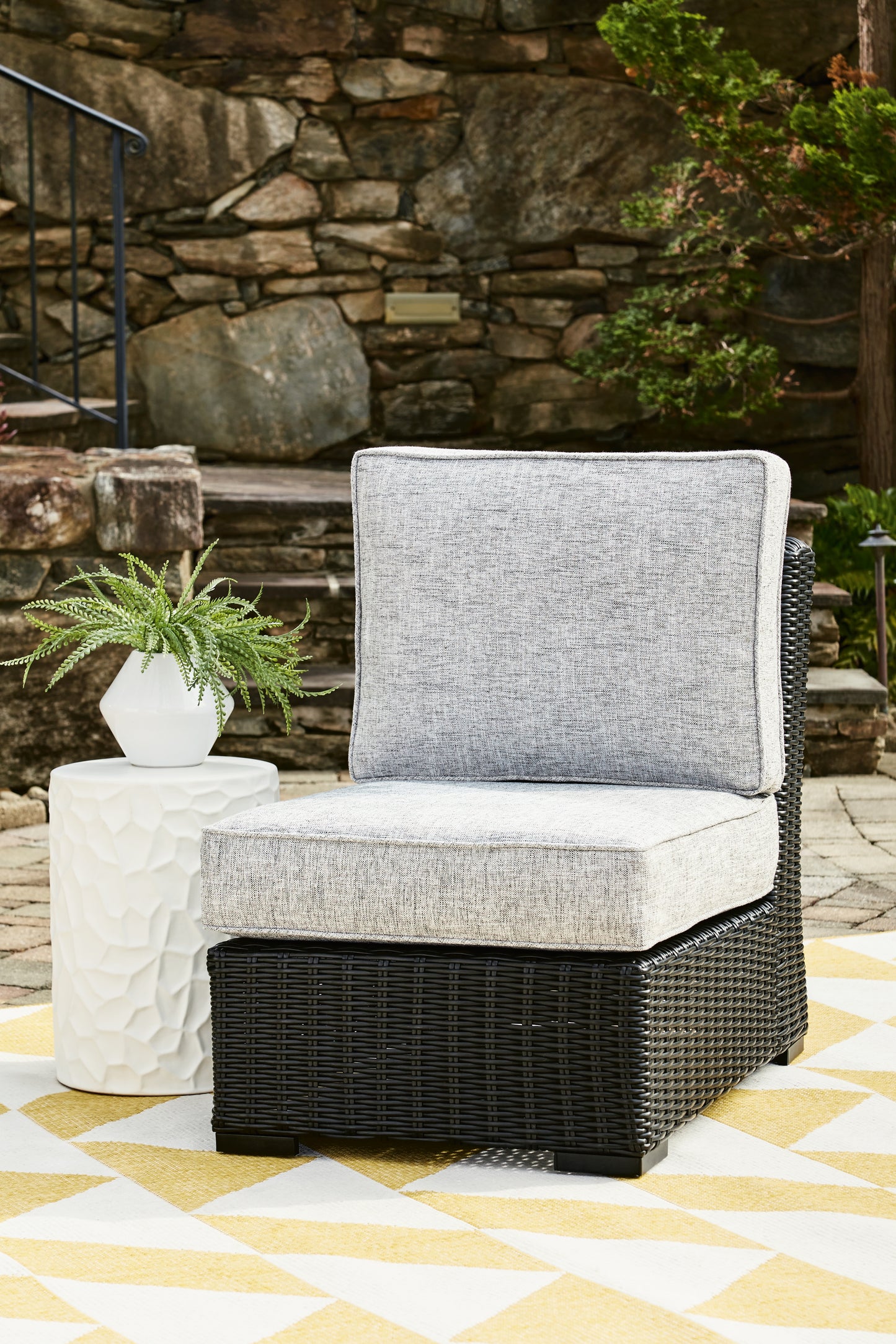 Bradenton Furniture Outlet - Ashley Furniture - Beachcroft Outdoor - Armless Chair w/Cushion / Black/Light Gray - P792-846