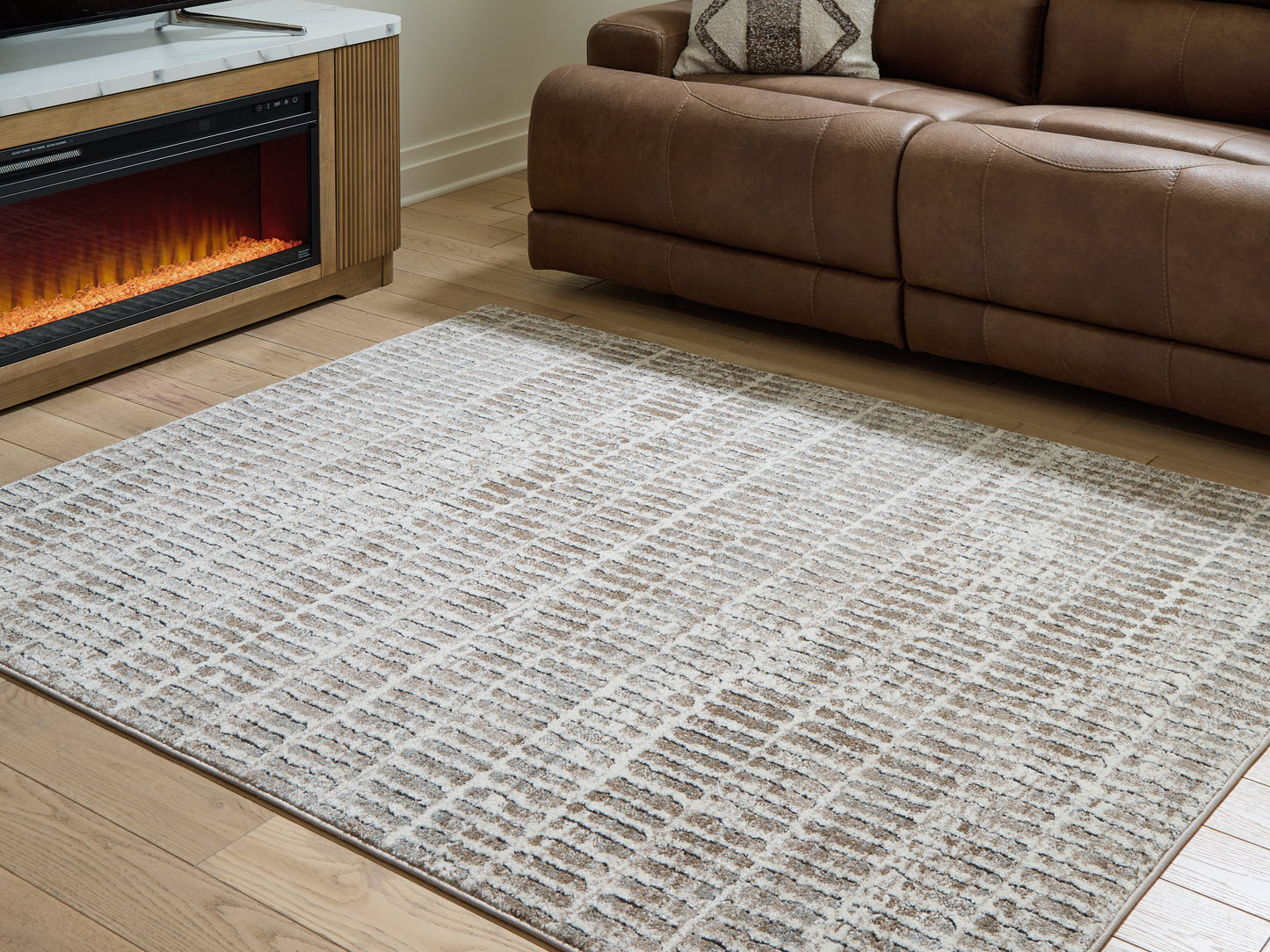 Bradenton Furniture Outlet - Ashley Furniture - Fuadwick Rug - 5'3" x 7' Area Rug / Multi - R407692
