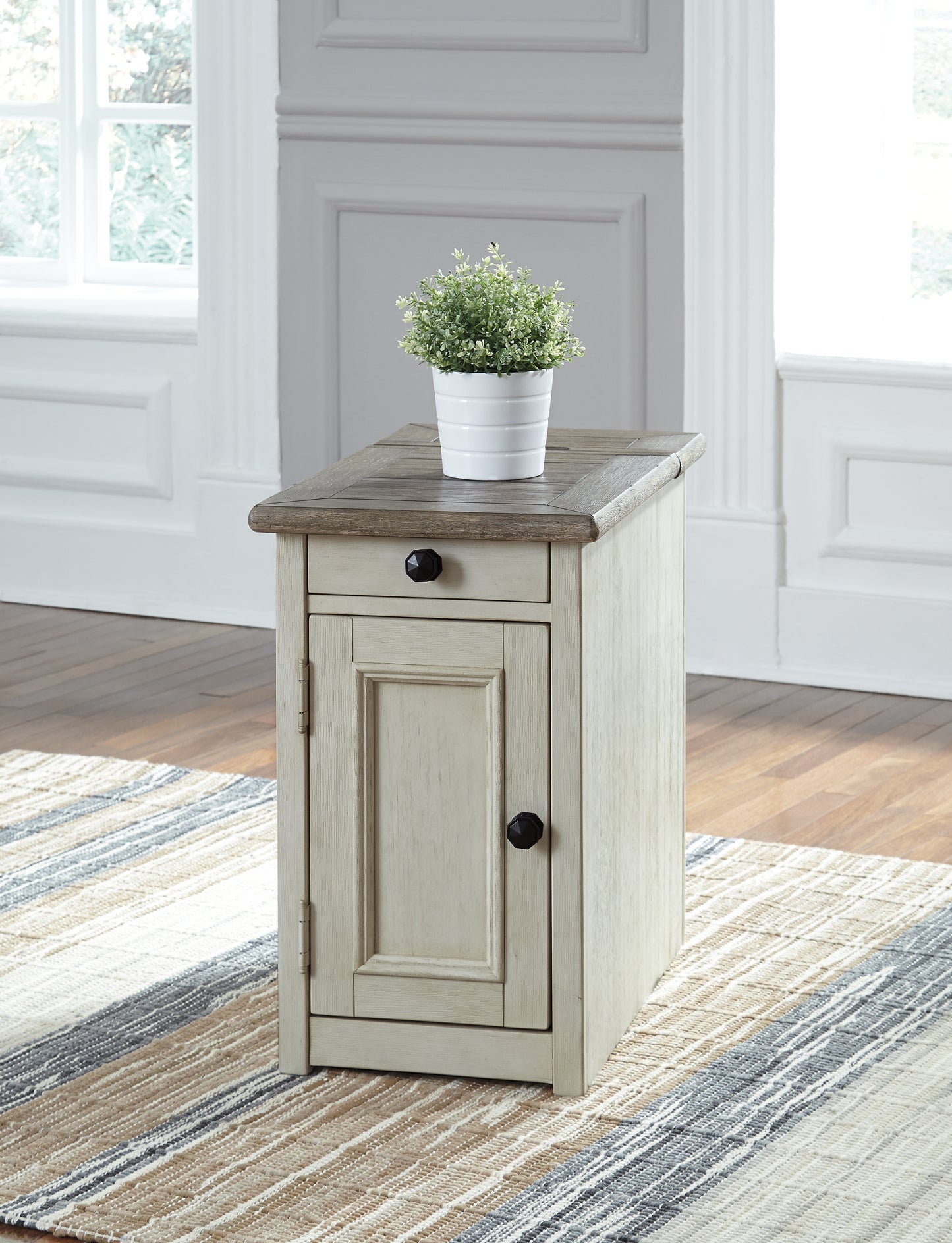 Bradenton Furniture Outlet - Ashley Furniture - Bolanburg Chairside End Table with USB Ports & Outlets - Chair Side End Table / Two-tone - T637-7