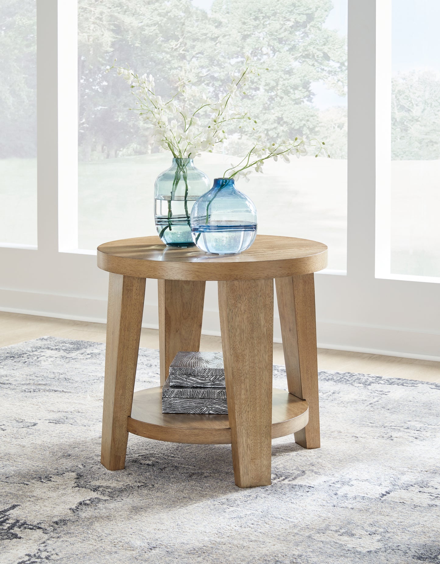 Bradenton Furniture Outlet - Ashley Furniture - Kristiland End Table - Round End Table / Light Brown - T674-6