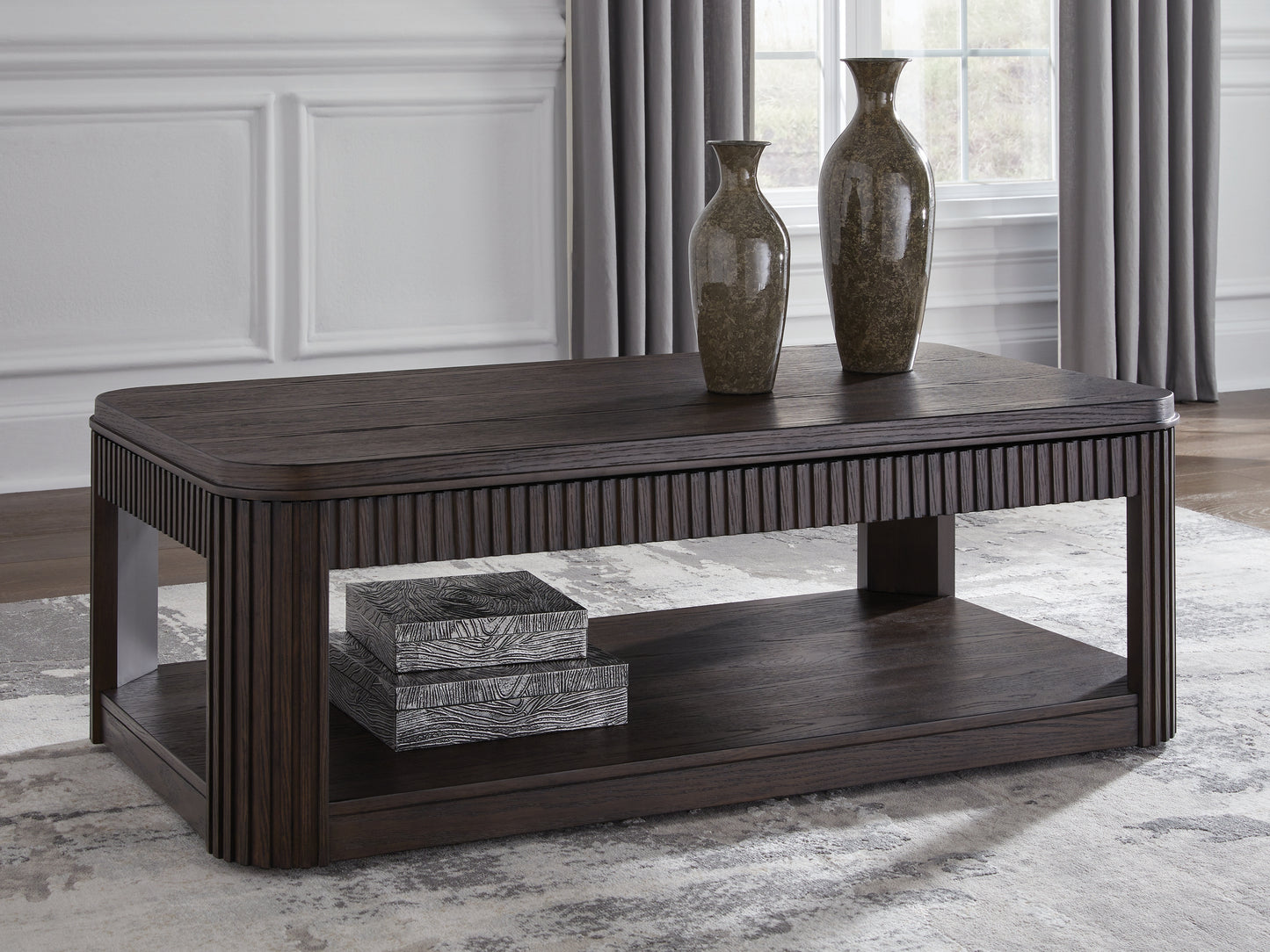Bradenton Furniture Outlet - Ashley Furniture - Carlibrie Lift-Top Coffee Table - Lift Top Cocktail Table / Warm Brown - T700-9