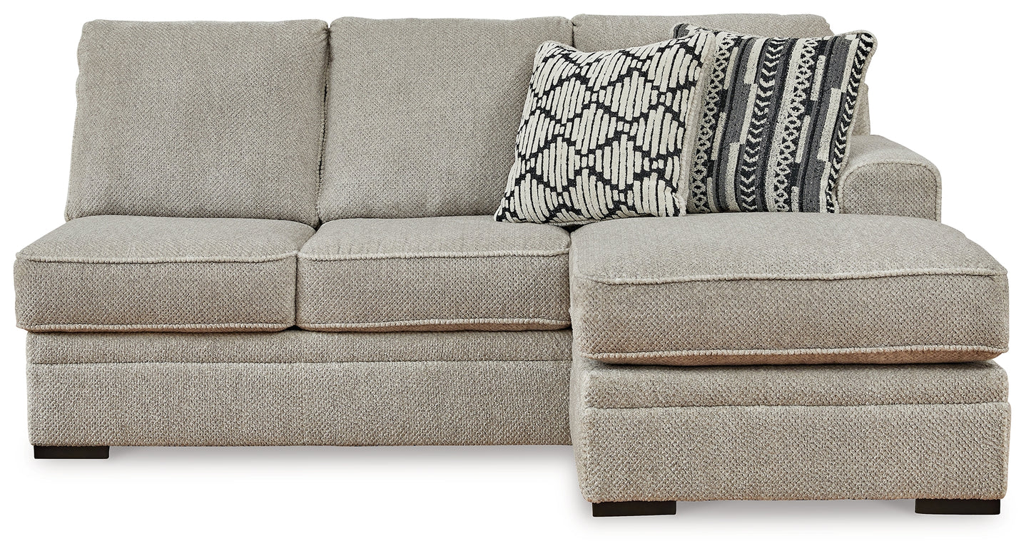 Calnita Sectional