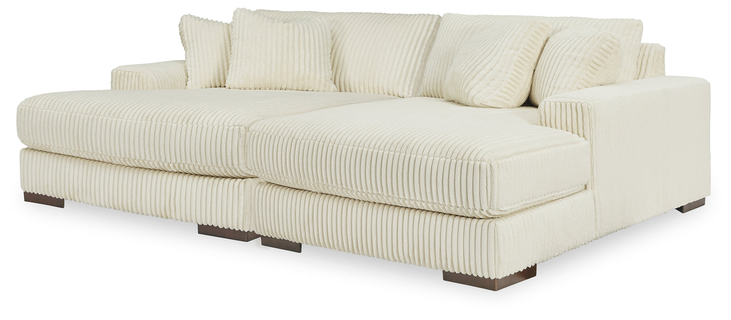 Bradenton Furniture Outlet - Ashley Furniture - Lindyn Sectional - RAF Super Chaise / Ivory - 21104S16