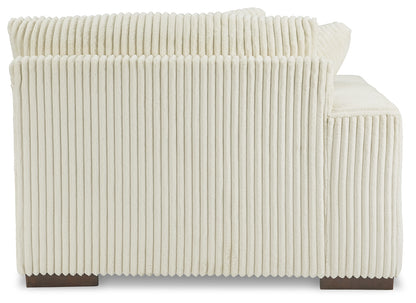 Lindyn Sectional