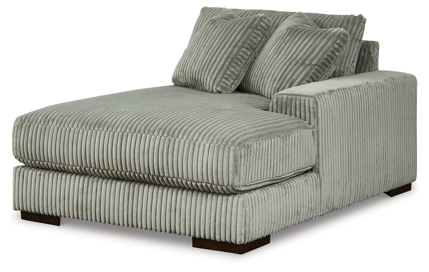 Lindyn Sectional