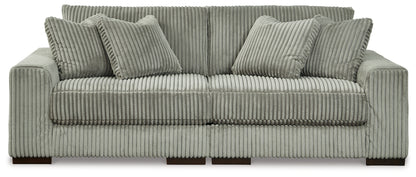 Lindyn Sectional