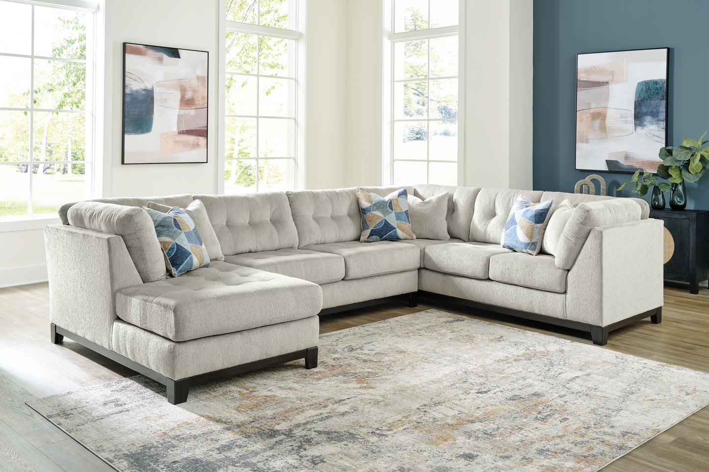 Bradenton Furniture Outlet - Ashley Furniture - Maxon Place Sectional - RAF 3-Piece Sectional with Chaise / Stone - 33004S1