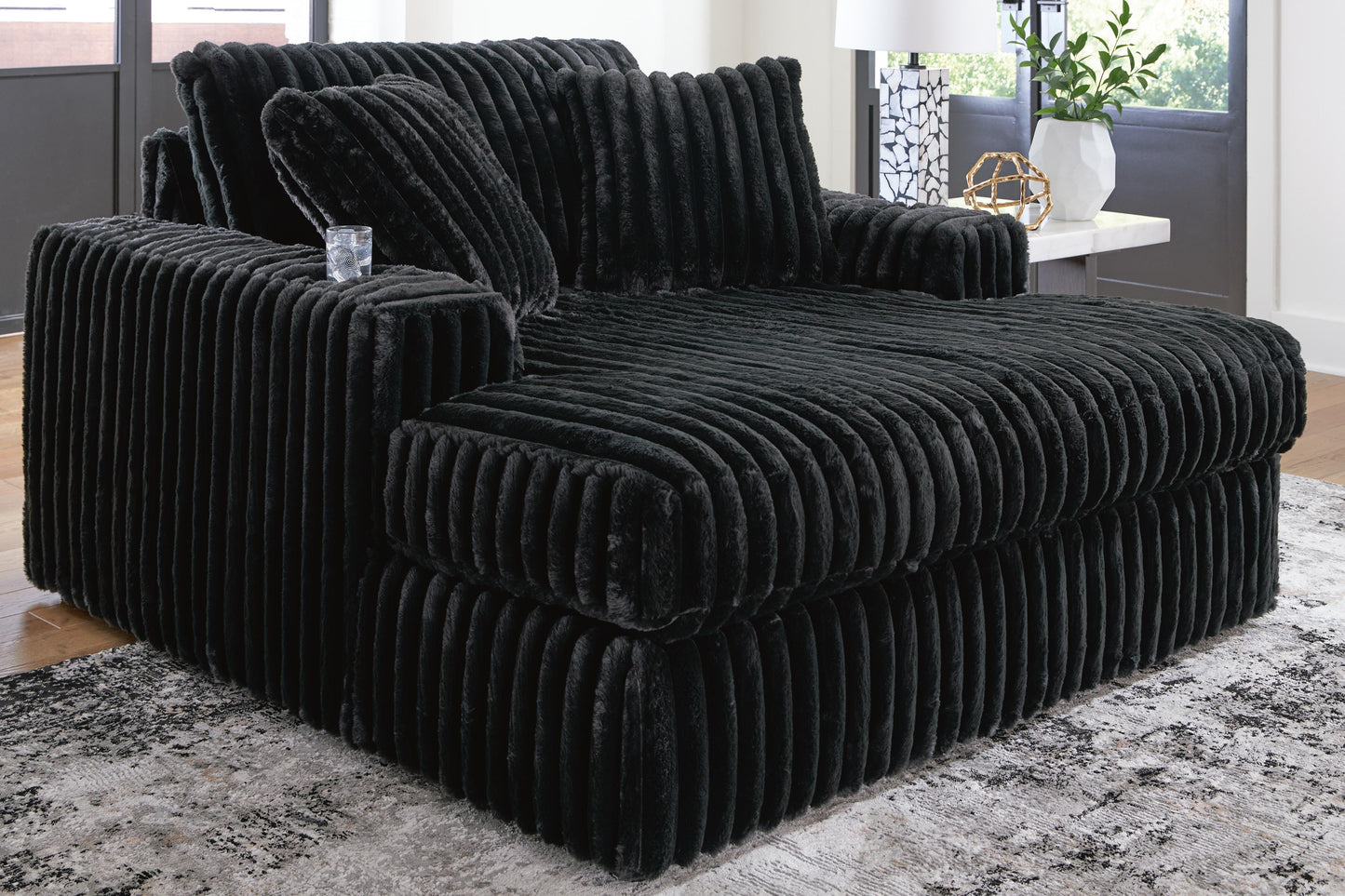 Bradenton Furniture Outlet - Ashley Furniture - Midnight-Madness Living Room - Oversized Chaise / Onyx - 9810315