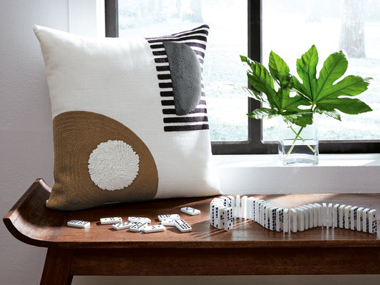 Bradenton Furniture Outlet - Ashley Furniture - Longsum Pillows - Pillow (4/CS) / Black/White/Honey - A1000927