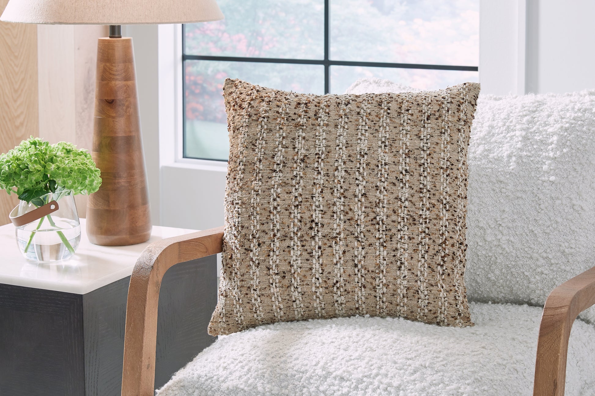 Bradenton Furniture Outlet - Ashley Furniture - Vorlane Pillows - Pillow (4/CS) / Tan/Brown/White - A1001046