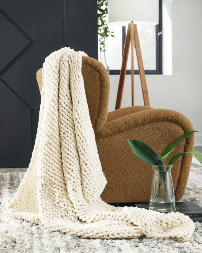 Bradenton Furniture Outlet - Ashley Furniture - Chaddon Throw (Set of 3) - Throw (3/CS) / Ivory - A1001060