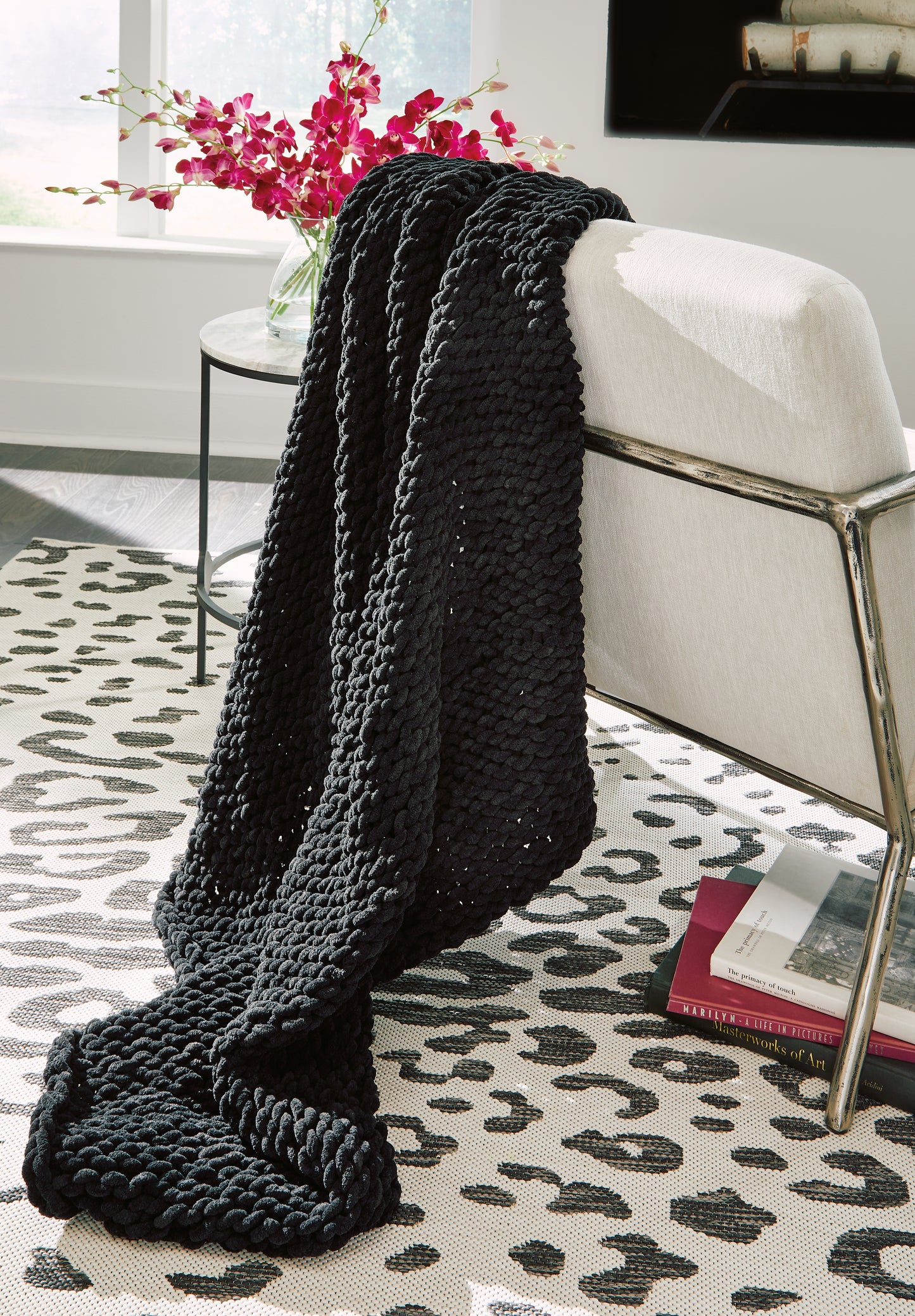Bradenton Furniture Outlet - Ashley Furniture - Chaddon Throw (Set of 3) - Throw (3/CS) / Black - A1001061