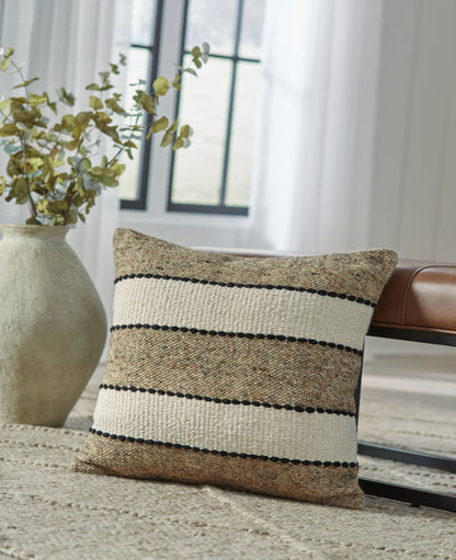 Bradenton Furniture Outlet - Ashley Furniture - Rueford Pillows - Pillow (4/CS) / Brown/Black/Natural - A1001063
