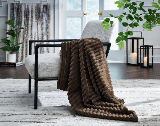 Bradenton Furniture Outlet - Ashley Furniture - Alsonwell Throw (Set of 3) - Throw (3/CS) / Brown - A1001082