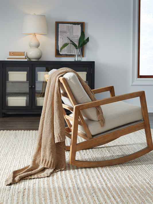 Bradenton Furniture Outlet - Ashley Furniture - Anawood Throw (Set of 3) - Throw (3/CS) / Gold - A1001099