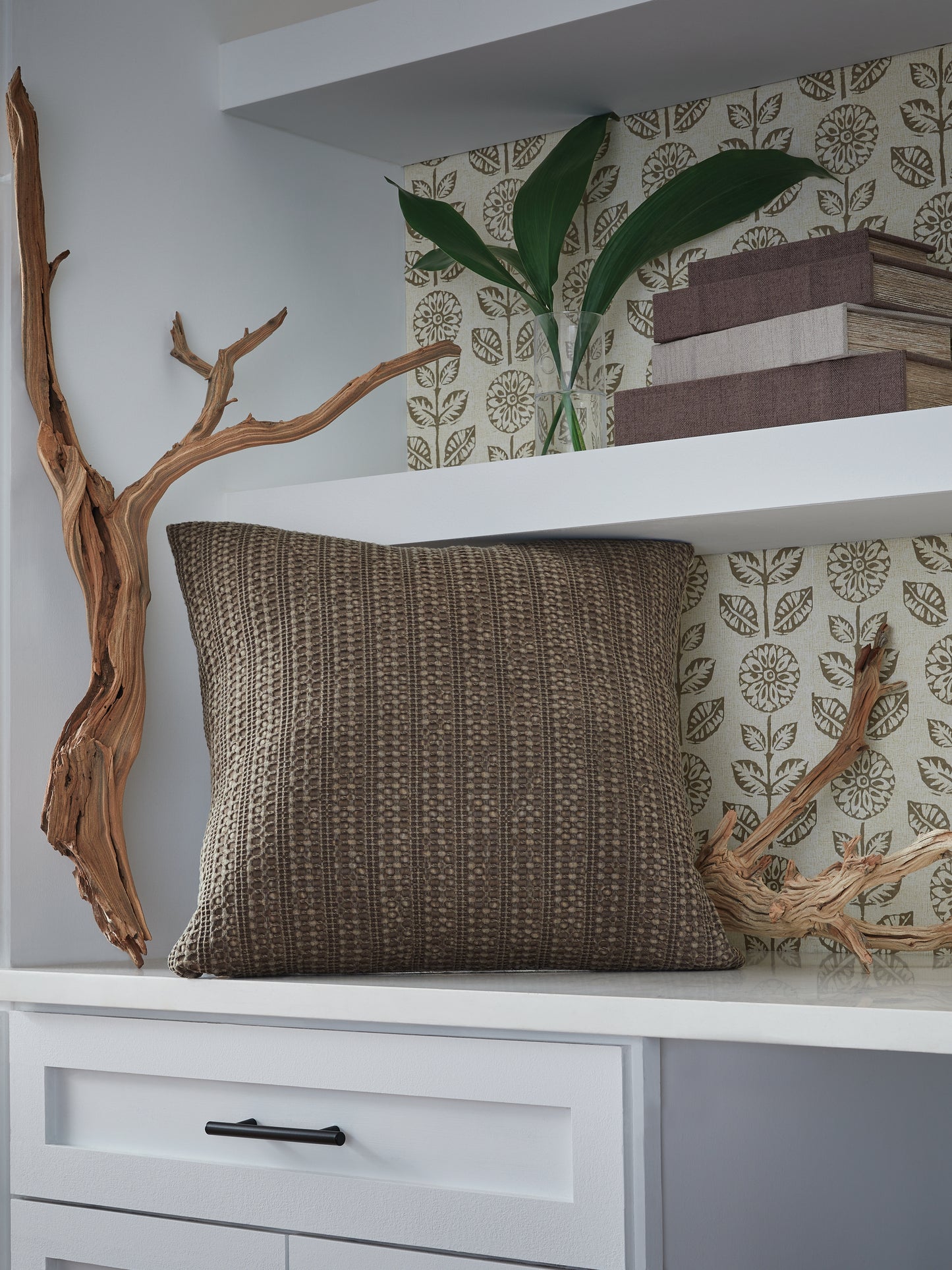 Bradenton Furniture Outlet - Ashley Furniture - Landcher Pillows - Pillow / Brown - A1001104P