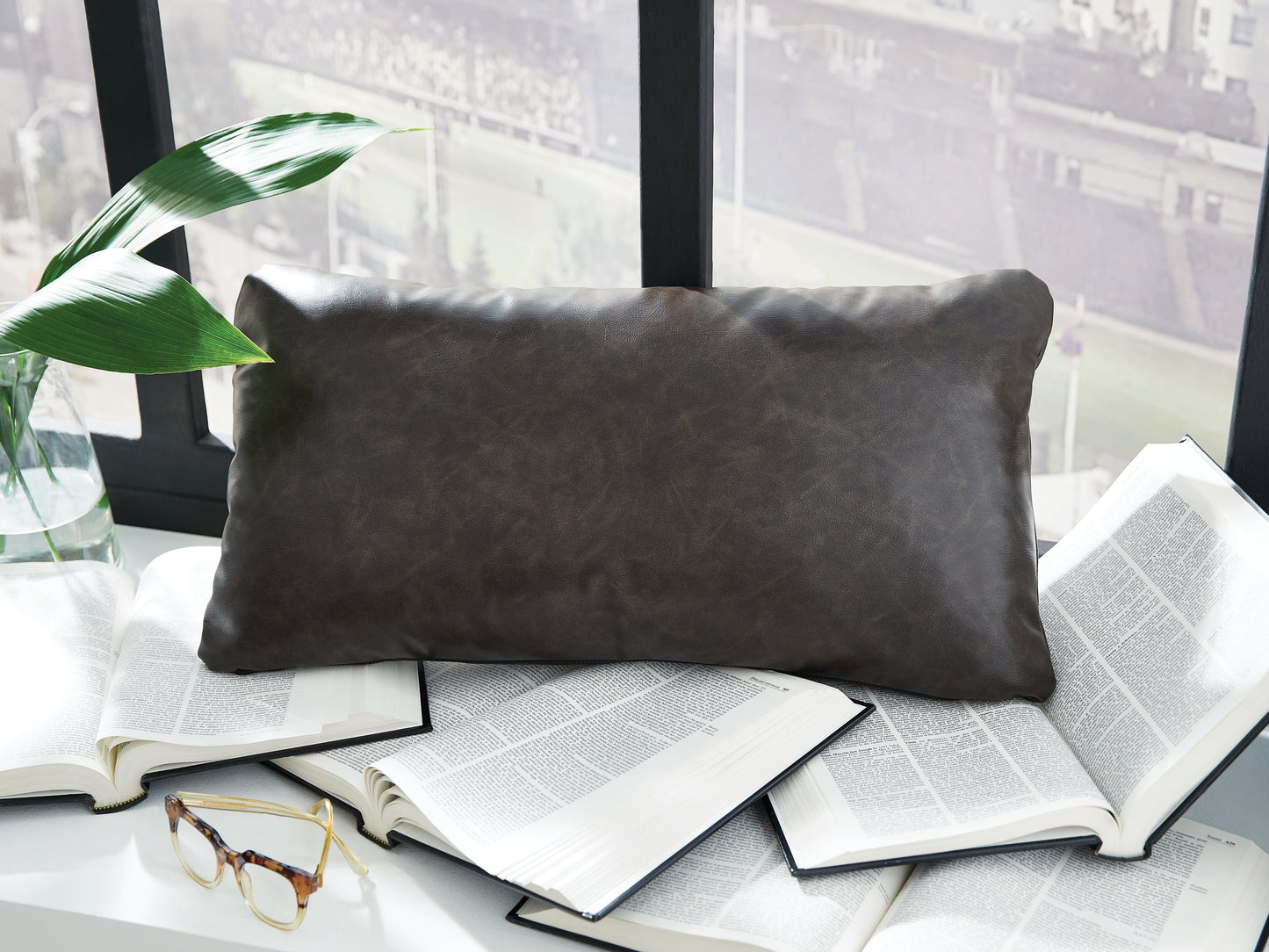 Bradenton Furniture Outlet - Ashley Furniture - Danvale Pillows - Pillow (4/CS) / Dark Brown - A1001142