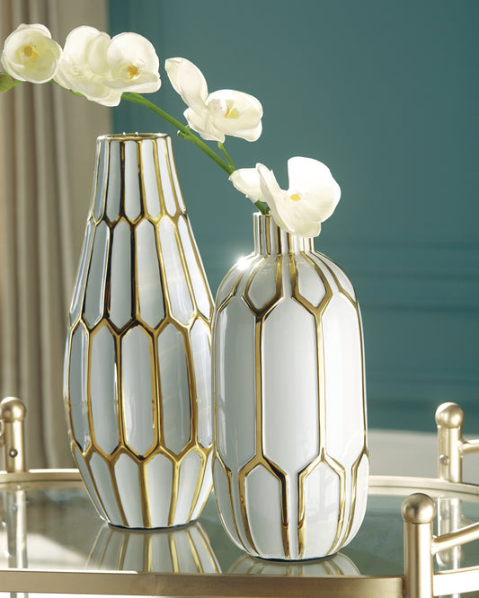 Bradenton Furniture Outlet - Ashley Furniture - Mohsen Vase - Vase Set (Set of 2) / Gold Finish/White - A2000135