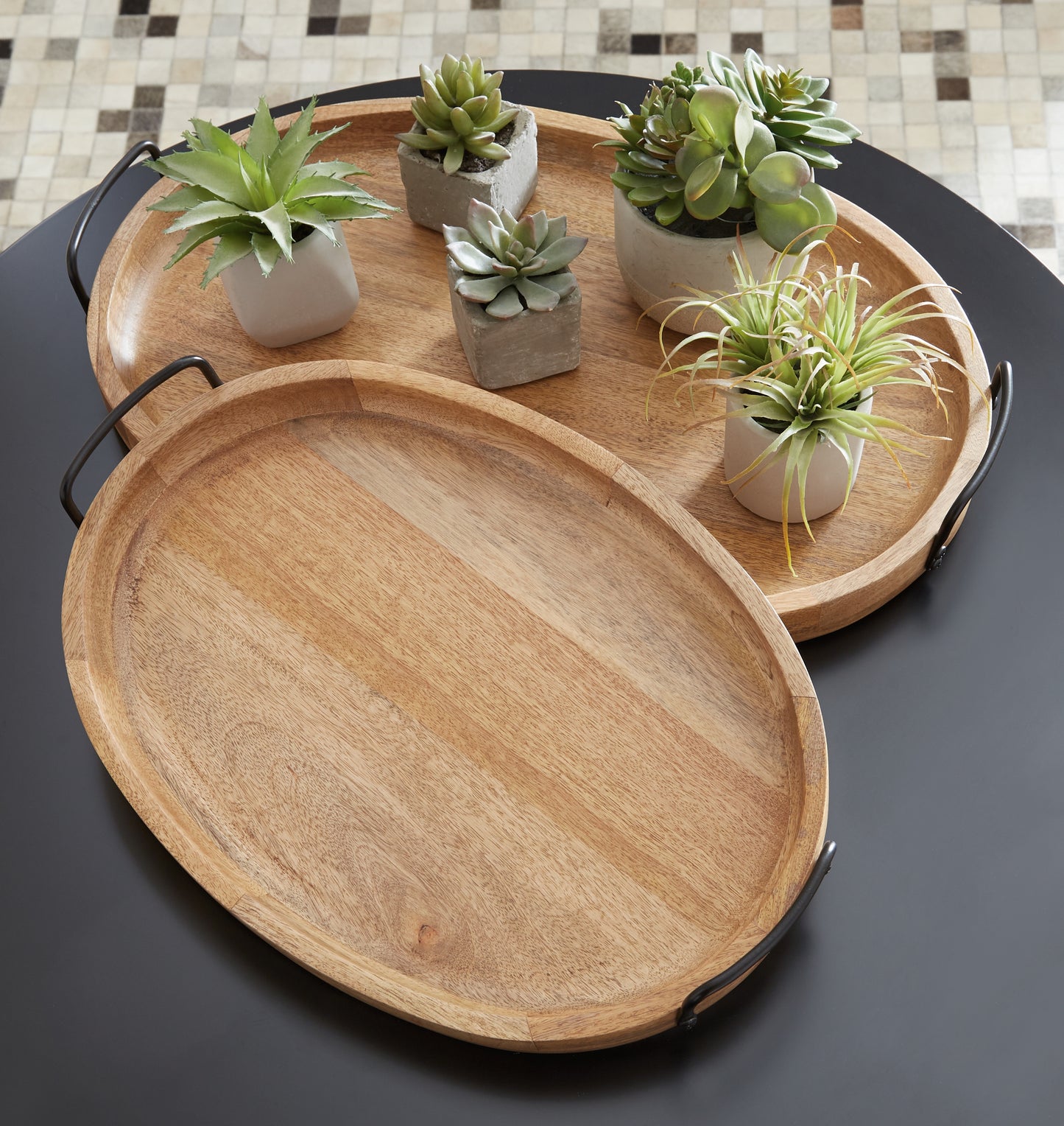 Bradenton Furniture Outlet - Ashley Furniture - Jocelyne Tray (Set of 2) - Tray Set (Set of 2) / Brown/Black - A2000455