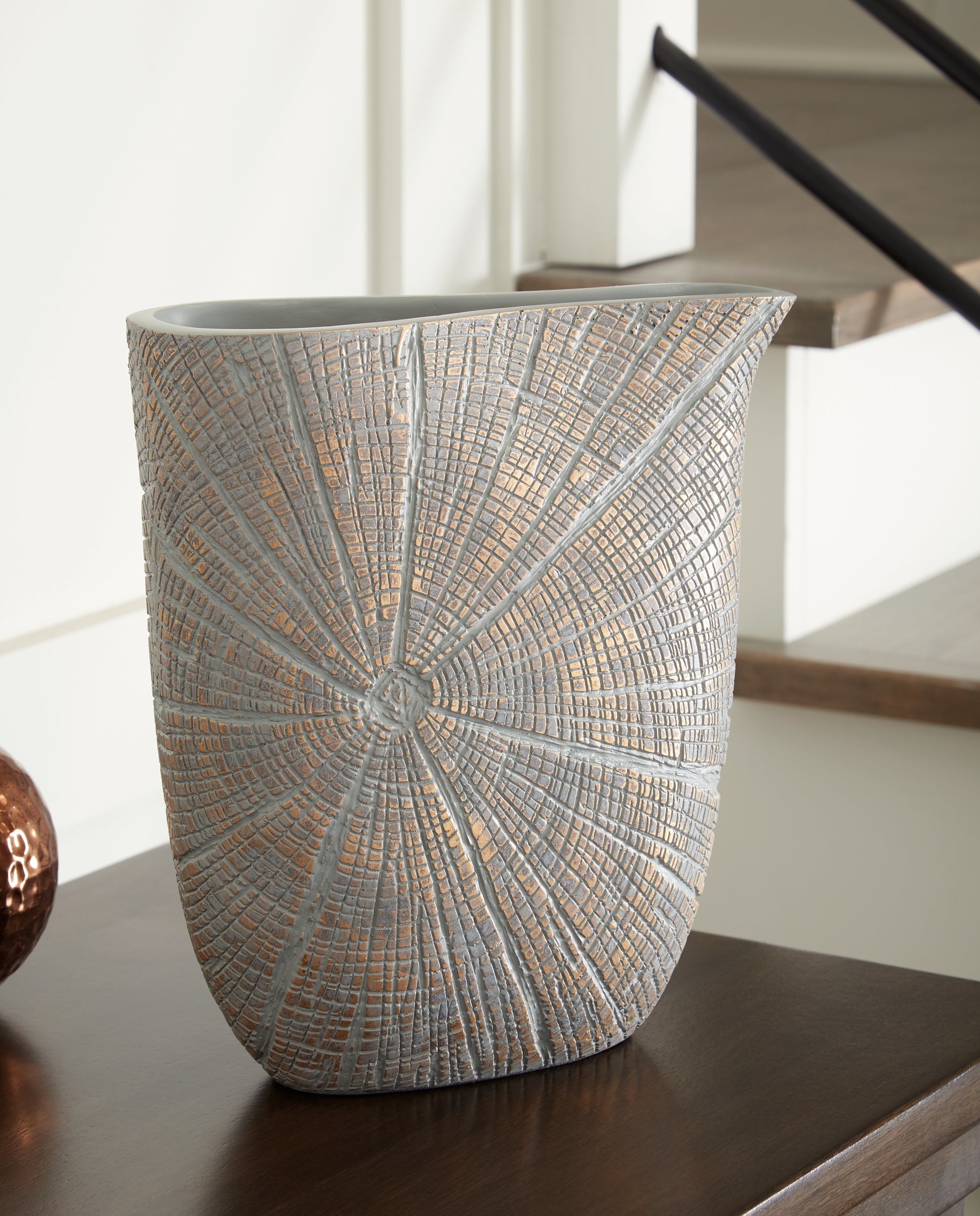Bradenton Furniture Outlet - Ashley Furniture - Ardenley Vase - Vase (2/CS) / Antique Gold Finish - A2000607