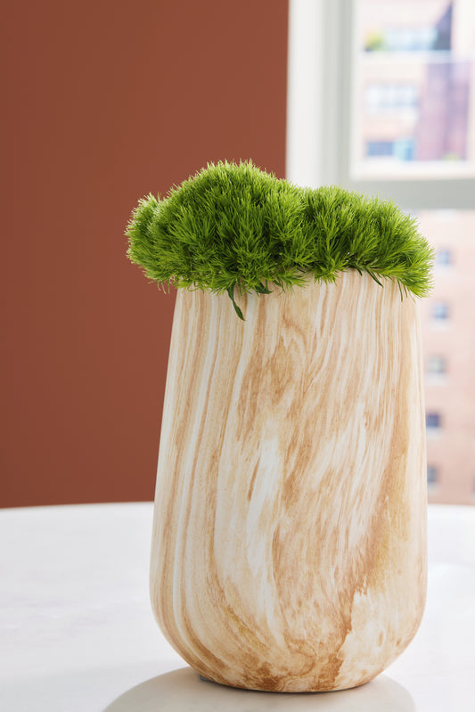 Bradenton Furniture Outlet - Ashley Furniture - Cammen Vase - Vase / Tan/White - A2000646