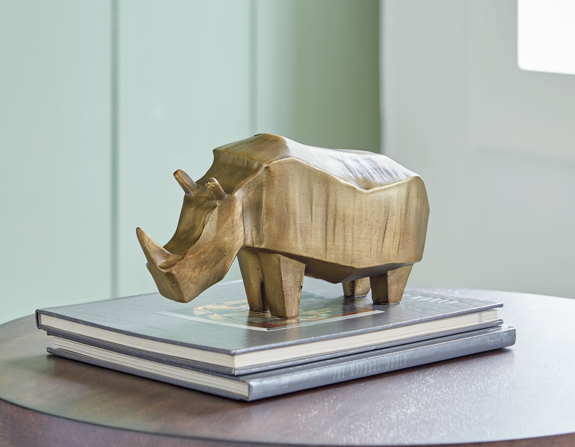Bradenton Furniture Outlet - Ashley Furniture - Gentwell Sculpture - Sculpture / Antique Gold Finish - A2000665