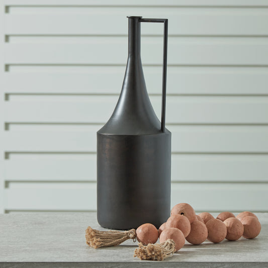 Bradenton Furniture Outlet - Ashley Furniture - Zainforth Vase - Vase / Distressed Brown - A2000695