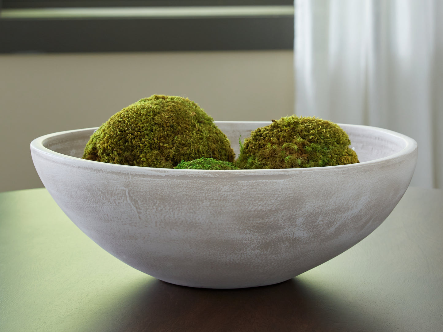 Bradenton Furniture Outlet - Ashley Furniture - Meadie Bowl - Bowl / Distressed White - A2000789
