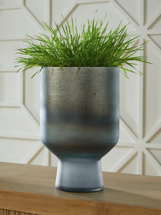 Bradenton Furniture Outlet - Ashley Furniture - Pennmore Vase - Vase / Antique Blue - A2000813