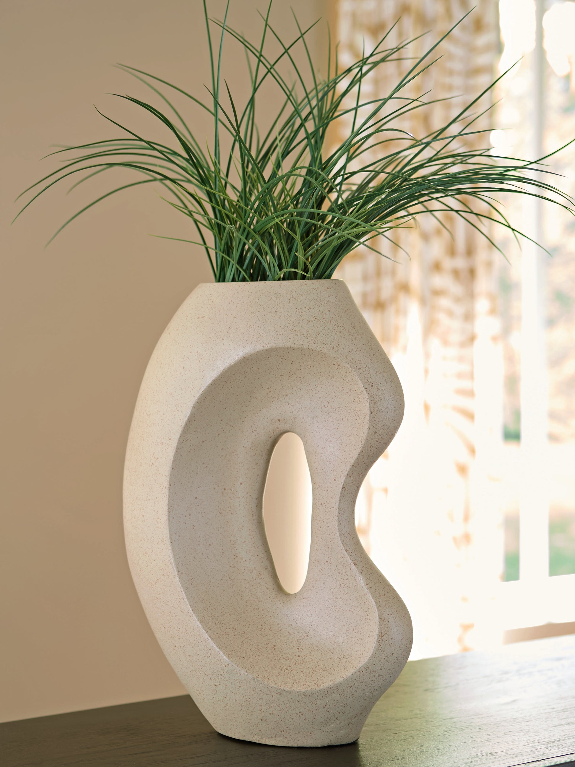 Bradenton Furniture Outlet - Ashley Furniture - Odion Vase - Vase / Stone - A2000842